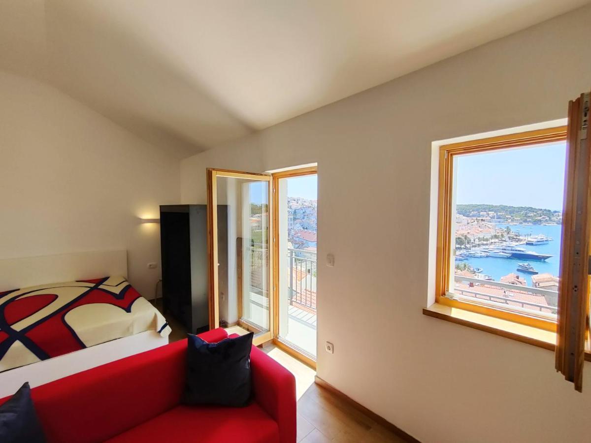 Brand New Apt W Balcony & Perfect Seaview At Center Hvar Town Zewnętrze zdjęcie