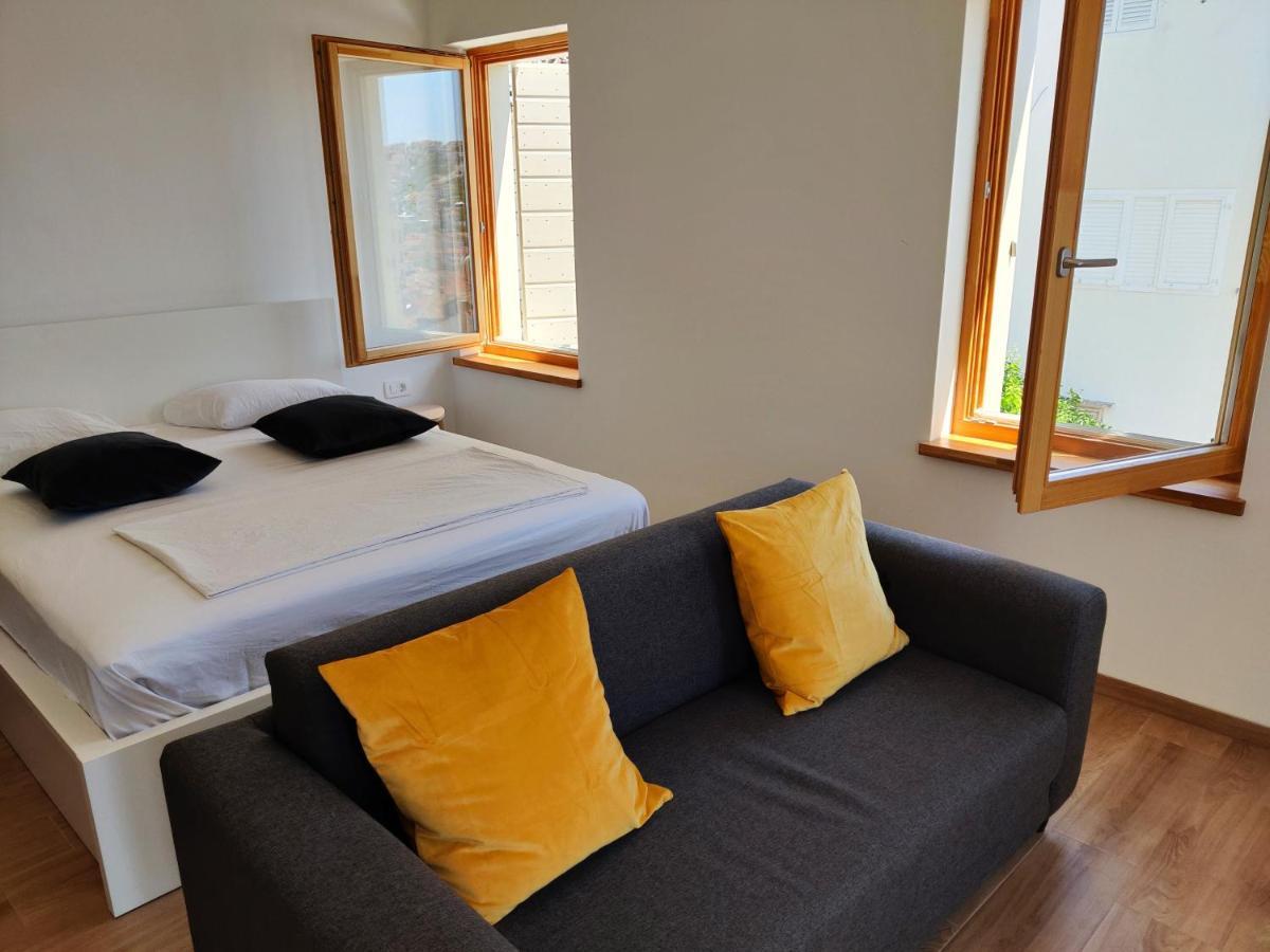 Brand New Apt W Balcony & Perfect Seaview At Center Hvar Town Zewnętrze zdjęcie