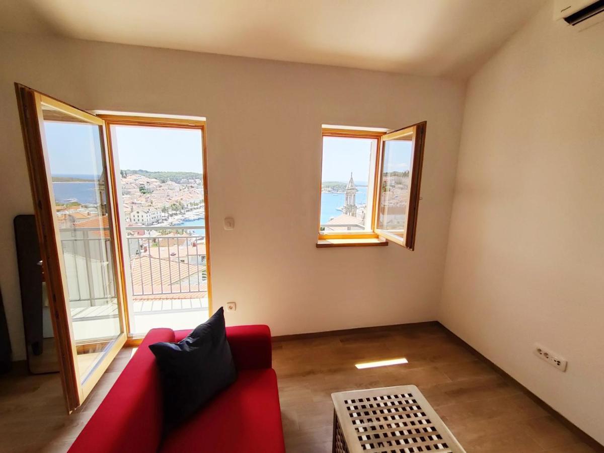 Brand New Apt W Balcony & Perfect Seaview At Center Hvar Town Zewnętrze zdjęcie