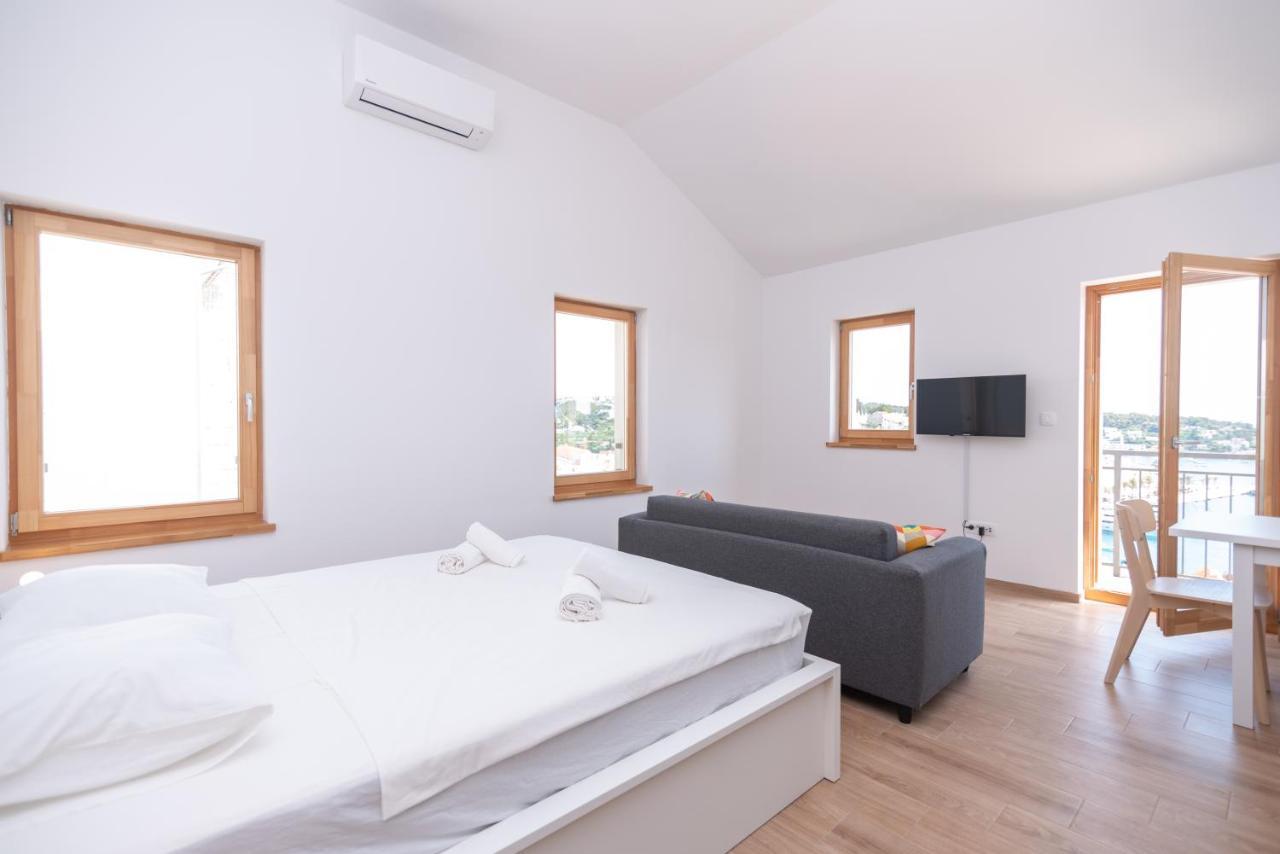 Brand New Apt W Balcony & Perfect Seaview At Center Hvar Town Zewnętrze zdjęcie