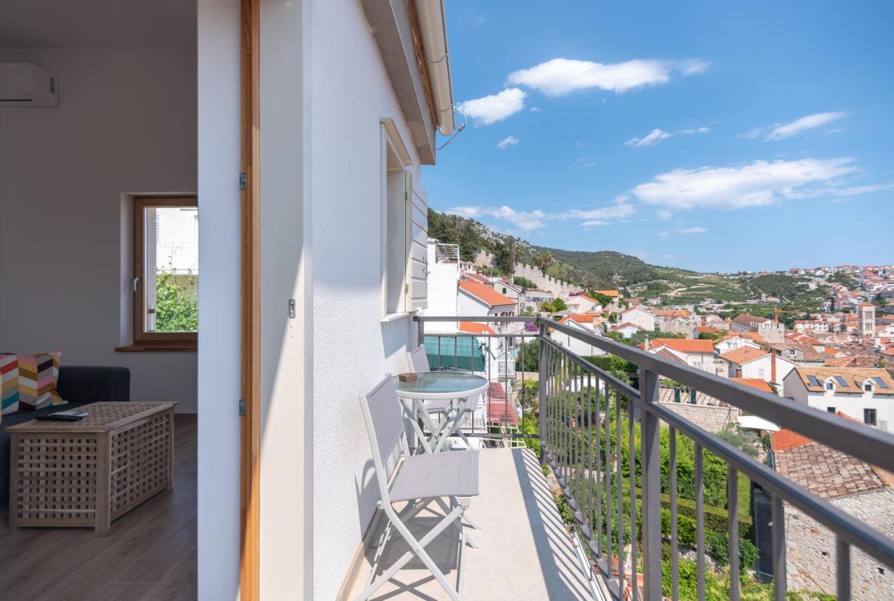 Brand New Apt W Balcony & Perfect Seaview At Center Hvar Town Zewnętrze zdjęcie