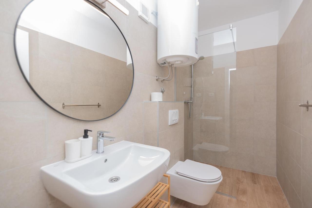 Brand New Apt W Balcony & Perfect Seaview At Center Hvar Town Zewnętrze zdjęcie