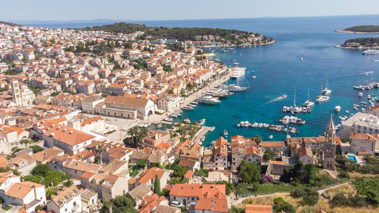 Brand New Apt W Balcony & Perfect Seaview At Center Hvar Town Zewnętrze zdjęcie