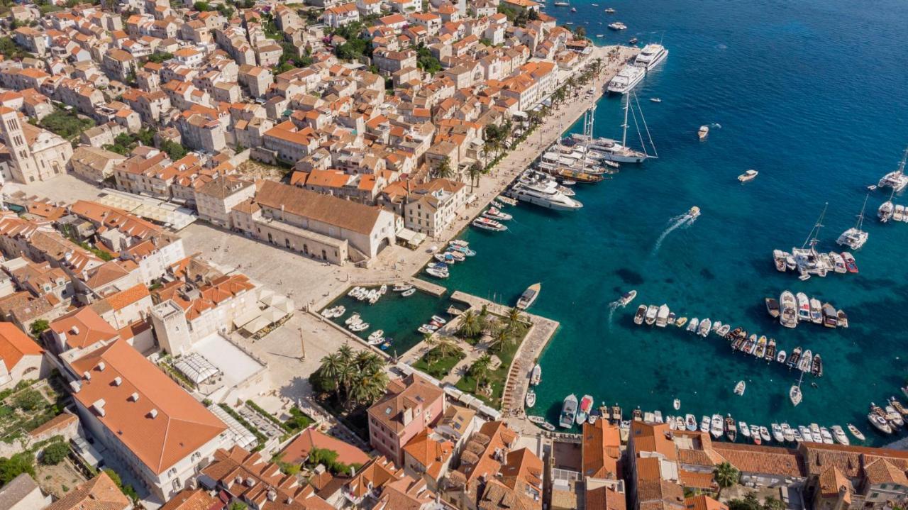 Brand New Apt W Balcony & Perfect Seaview At Center Hvar Town Zewnętrze zdjęcie