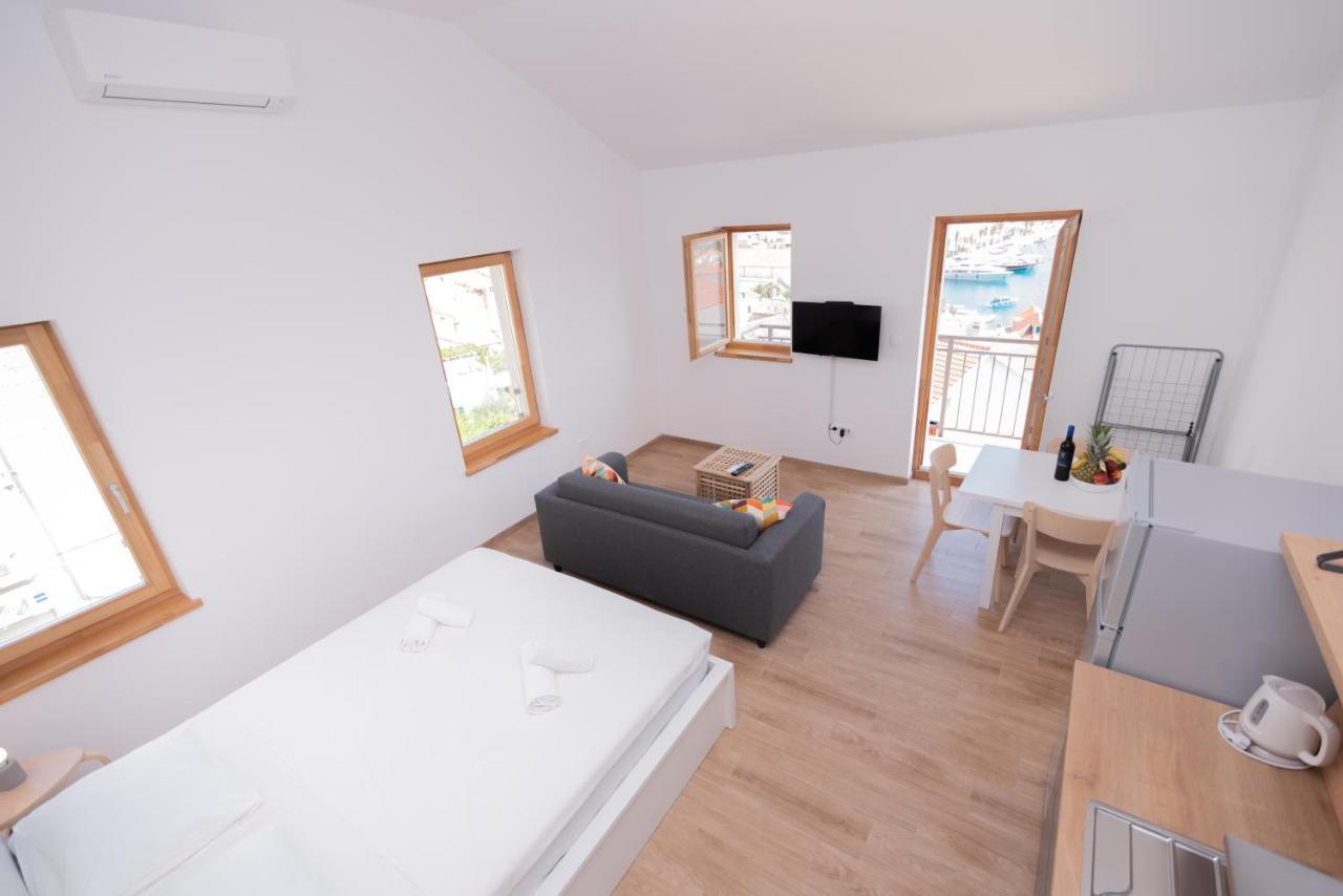Brand New Apt W Balcony & Perfect Seaview At Center Hvar Town Zewnętrze zdjęcie