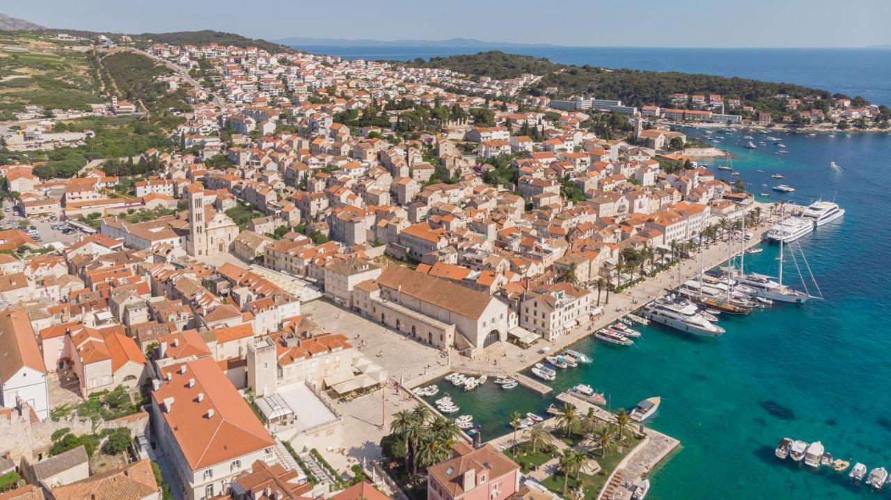 Brand New Apt W Balcony & Perfect Seaview At Center Hvar Town Zewnętrze zdjęcie