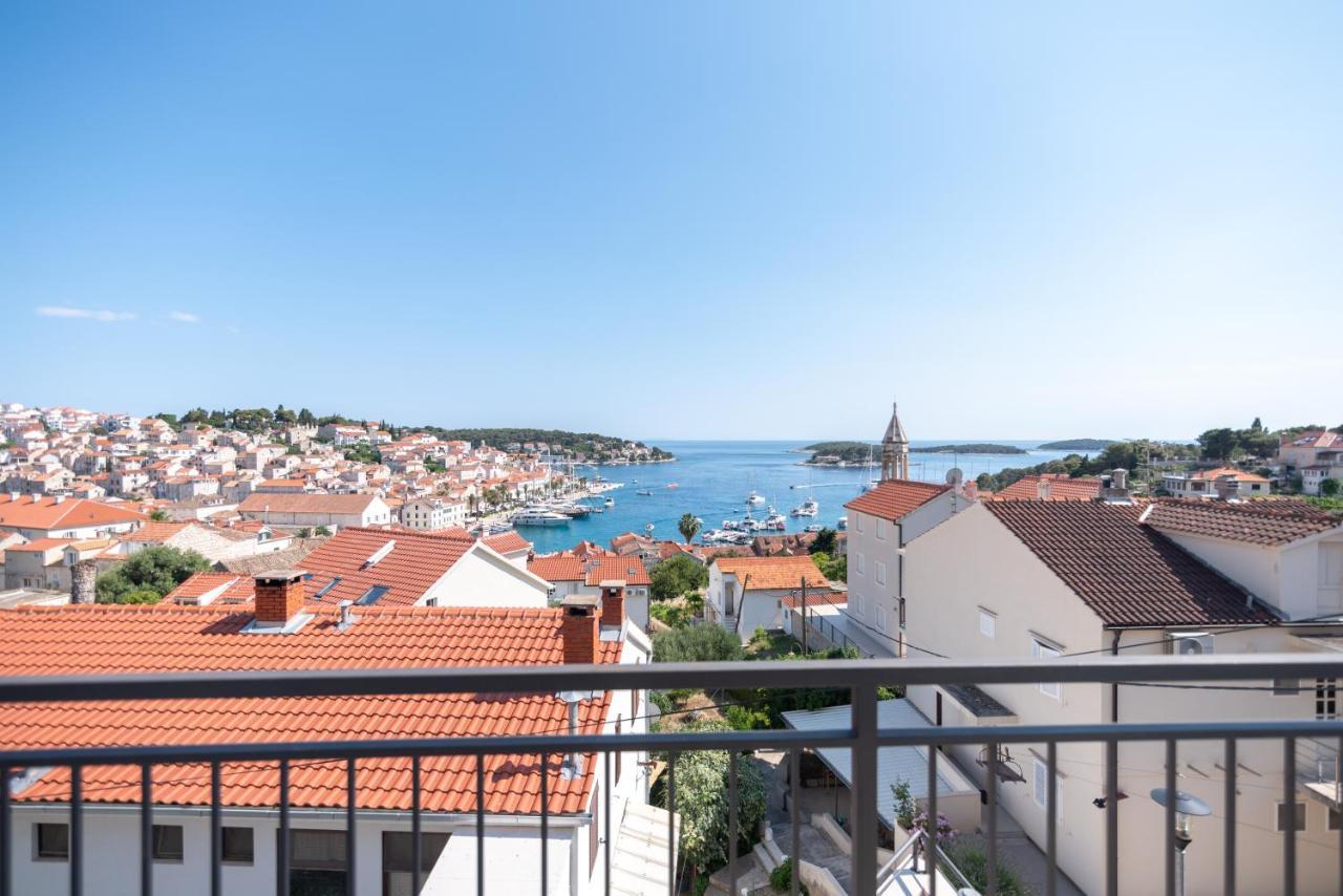 Brand New Apt W Balcony & Perfect Seaview At Center Hvar Town Zewnętrze zdjęcie